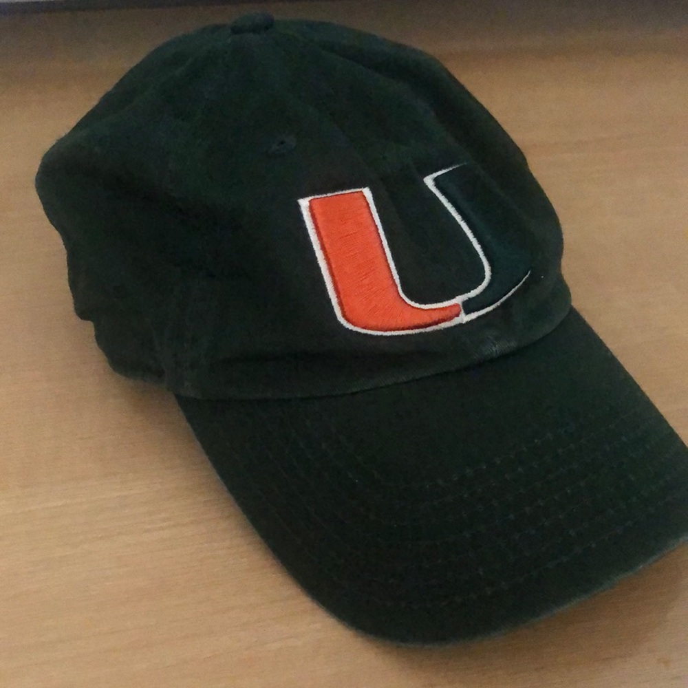Umiami hat
